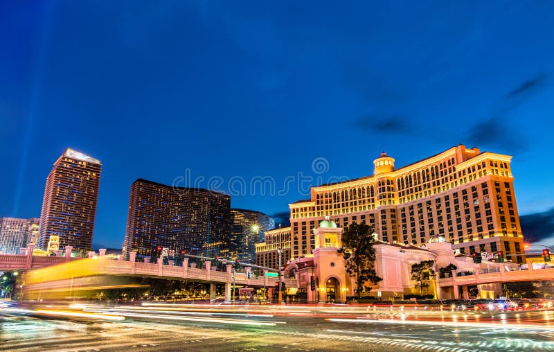 Las Vegas city at night editorial stock photo. Image of night - 122114643