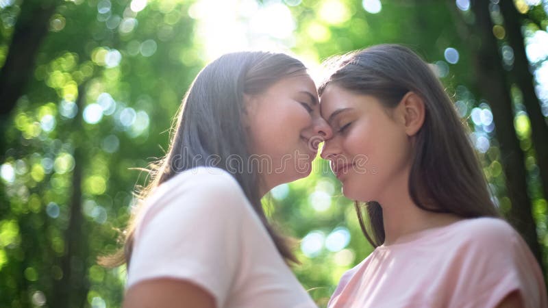 Lesbians Videos Gallery