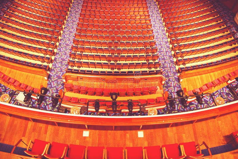 Intérieur classique de lieu de rendez-vous de théâtre image libre de droits Intérieur classique de lieu de rendez-vous de théâtre image libre de droits