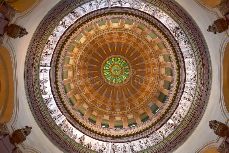 Intérieur de dôme de capitol d'état de l'Illinois Intérieur de dôme de capitol d'état de l'Illinois