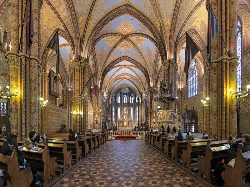 Intérieur de Matthias Church à Budapest, Hongrie image stock Intérieur de Matthias Church à Budapest, Hongrie image stock