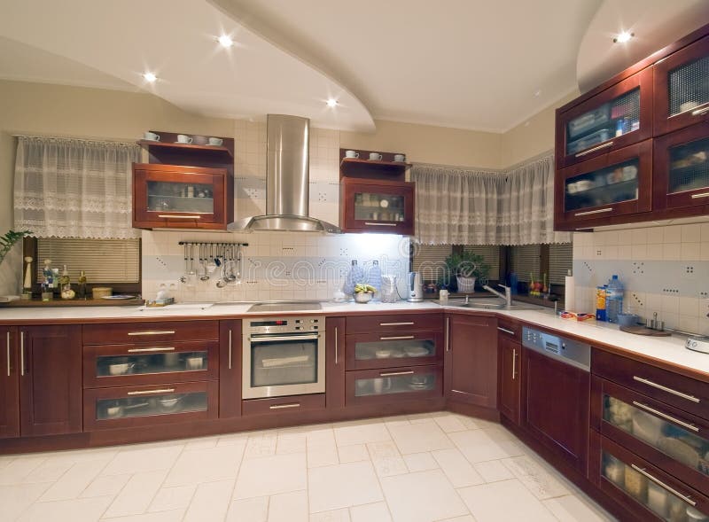 Intérieur moderne de cuisine image libre de droits