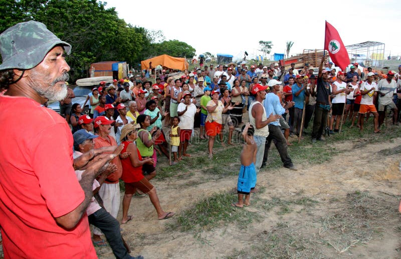 Invasão De Fazenda Pela Mst Fotografia Editorial - Imagem de cultivar,  invasores: 199121972