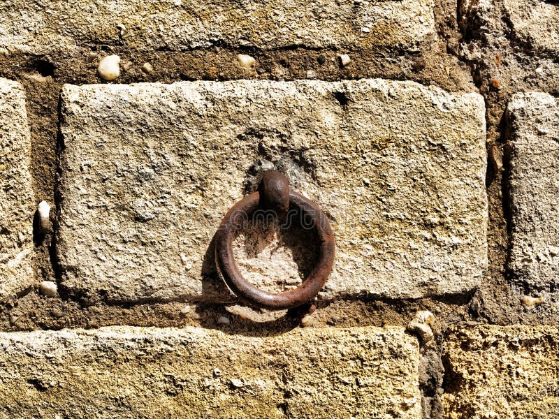 Iron ring wall