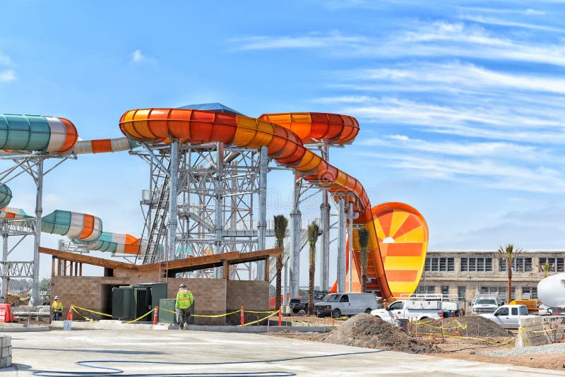 Construction of Wet N Wild in Las Vegas, NV on April 14, 2013 Editorial  Stock Photo - Image of summer, entertainment: 30411368