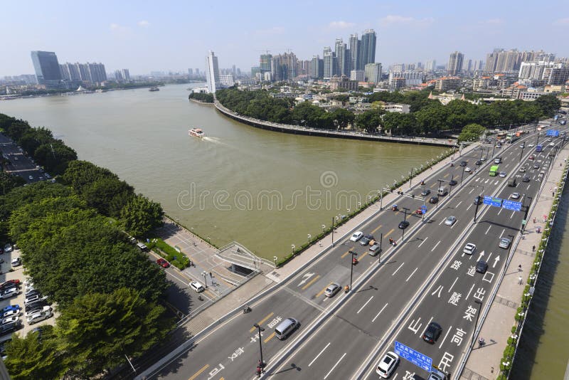 Isla de Guangzhou el río Pearl, y de Shamian fotografía de archivo libre de regalías Isla de Guangzhou el río Pearl, y de Shamian fotografía de archivo libre de regalías