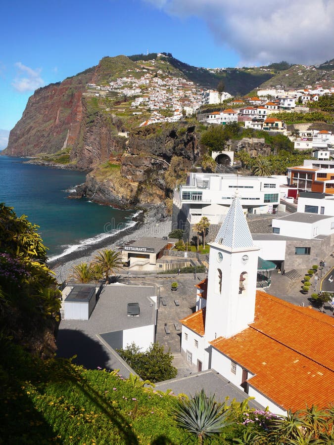 Isla de Madeira, costa sur, Camara de Lobos, Portugal imagen de archivo Isla de Madeira, costa sur, Camara de Lobos, Portugal imagen de archivo