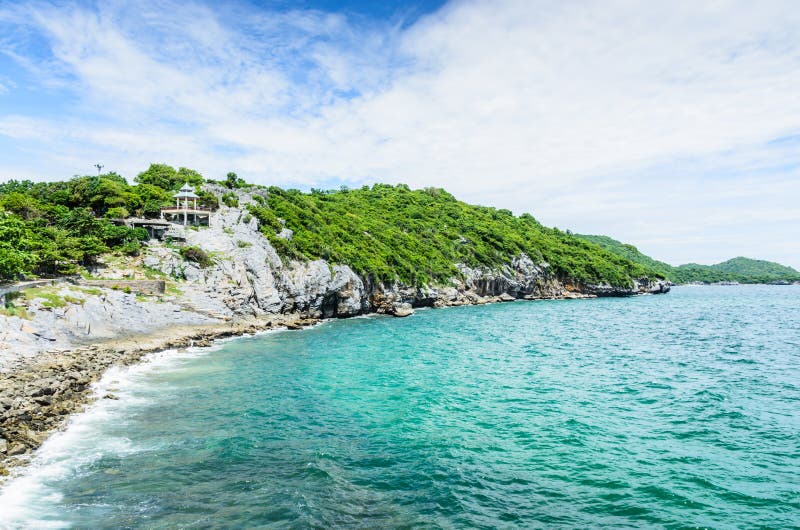 Isla de Srichang en Tailandia imágenes de archivo libres de regalías Isla de Srichang en Tailandia imágenes de archivo libres de regalías