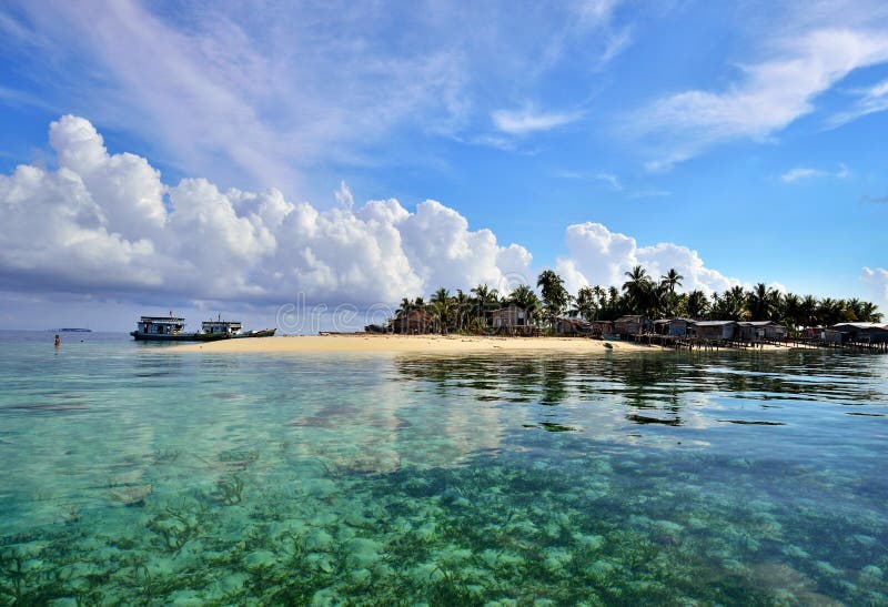 Isola Tropicale In Sabah Borneo  Malesia  Fotografia Stock 