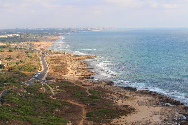Israel Coast Rosh HaNikra in Richtung zu Naharija lizenzfreies stockfoto Israel Coast Rosh HaNikra in Richtung zu Naharija lizenzfreies stockfoto