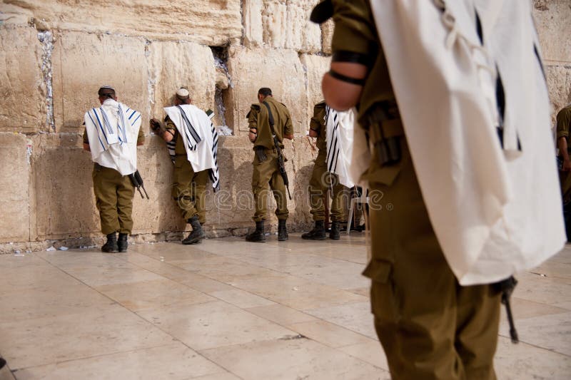 Israeli Soldiers at Jerusalem S Western Wall Editorial Image Image of