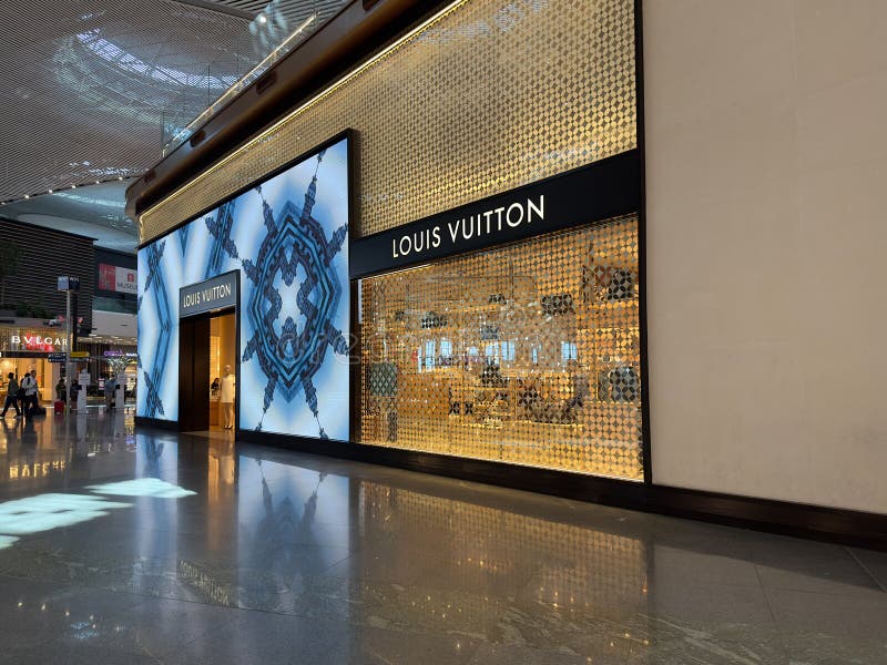 Istanbul Airport / Louis Vuitton 