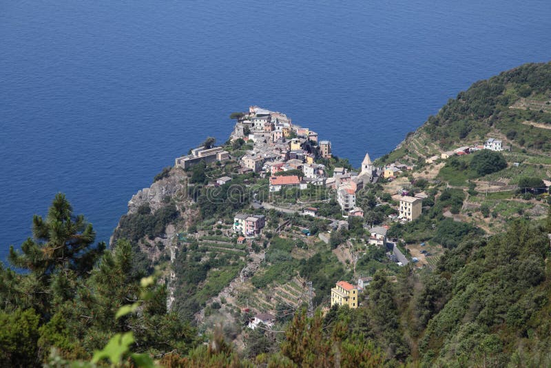 Italia Cinque Terre Riomaggiore Vista dal mare immagini stock