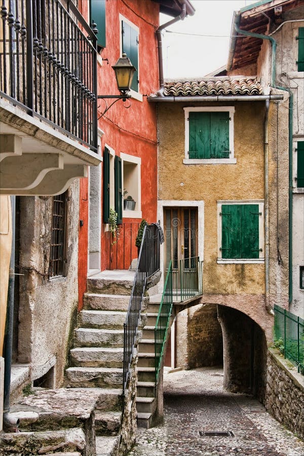 Italian backyard stock image. Image of italian, roman - 6940925