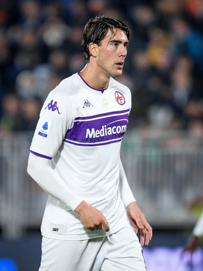 The player of acf fiorentina dusan vlahovic hi-res stock photography and  images - Page 2 - Alamy