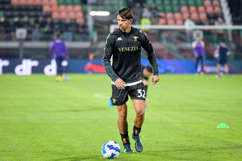 Florence, Italy. 16th Apr, 2022. Igor (Fiorentina) during ACF Fiorentina vs  Venezia FC, italian soccer Serie A match in Florence, Italy, April 16 2022  Credit: Independent Photo Agency/Alamy Live News Stock Photo - Alamy