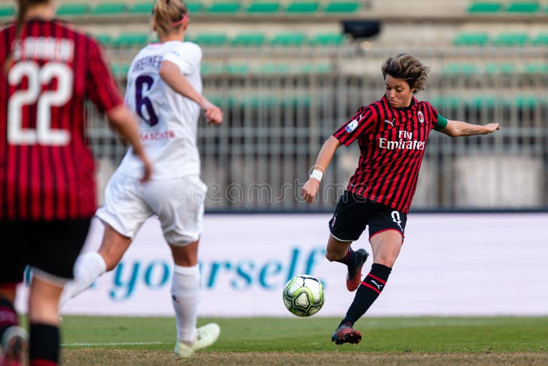 ACF Fiorentina Femminile Vs AC Milan Editorial Image - Image of giacinti,  italian: 204041255