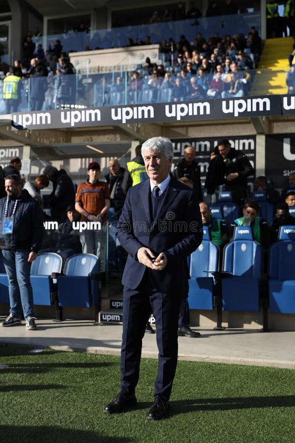 gian piero gasperini (atalanta) during Atalanta vs Milan, Italian Soccer Serie A Men Championship in Bergamo, Italy, December 22 2019 - LPS/Francesco Scaccianoce. gian piero gasperini (atalanta) during Atalanta vs Milan, Italian Soccer Serie A Men Championship in Bergamo, Italy, December 22 2019 - LPS/Francesco Scaccianoce