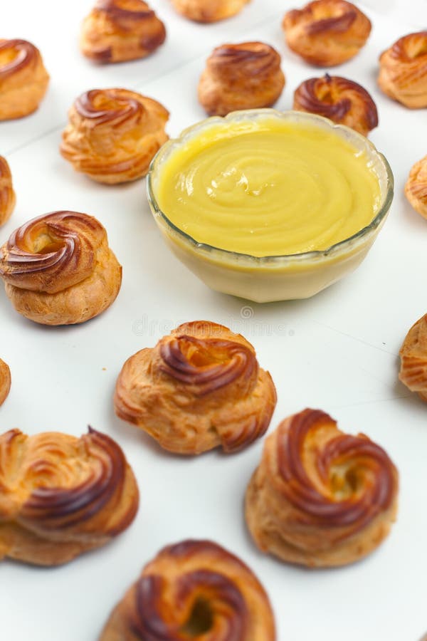 Italienischer San Giuseppe Zeppole Von Neapel Stockfoto - Bild von ...