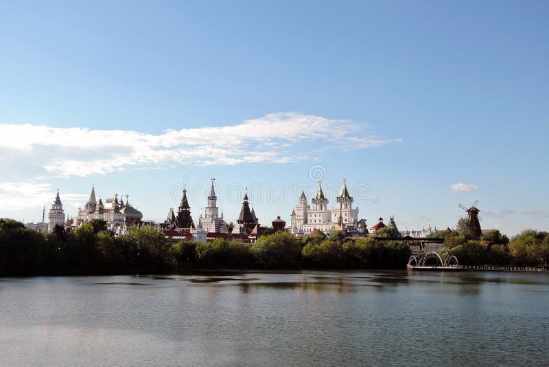 Izmailovo Kremlin en Moscú Foto de color foto de archivo libre de regalías Izmailovo Kremlin en Moscú Foto de color foto de archivo libre de regalías