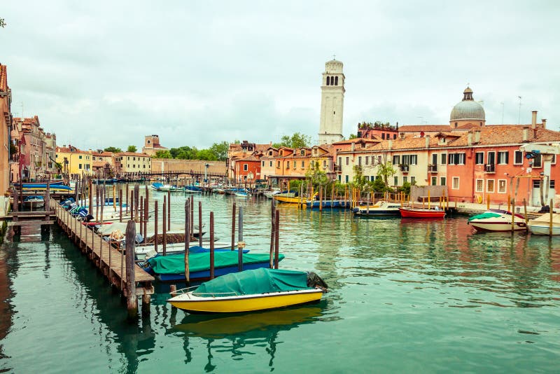 Jachthafen in Venedig, Italien lizenzfreies stockbild Jachthafen in Venedig, Italien lizenzfreies stockbild