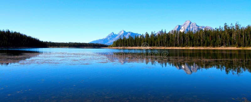 Jackson Lake på den storslagna Teton nationalparken arkivfoto Jackson Lake på den storslagna Teton nationalparken arkivfoto