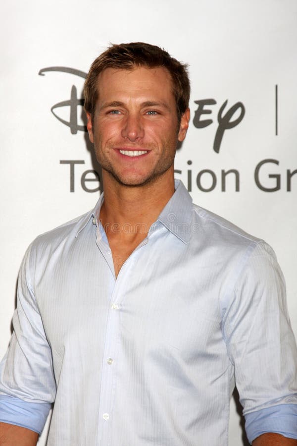 Jake Pavelka editorial stock image. Image of jake, hills - 25274619