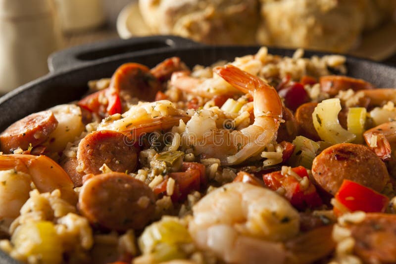 Jambalaya casalingo piccante di Cajun fotografia stock Jambalaya casalingo piccante di Cajun fotografia stock