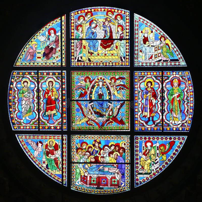 Janela de vidro colorido de Siena Cathedral, Itália foto de stock Janela de vidro colorido de Siena Cathedral, Itália foto de stock