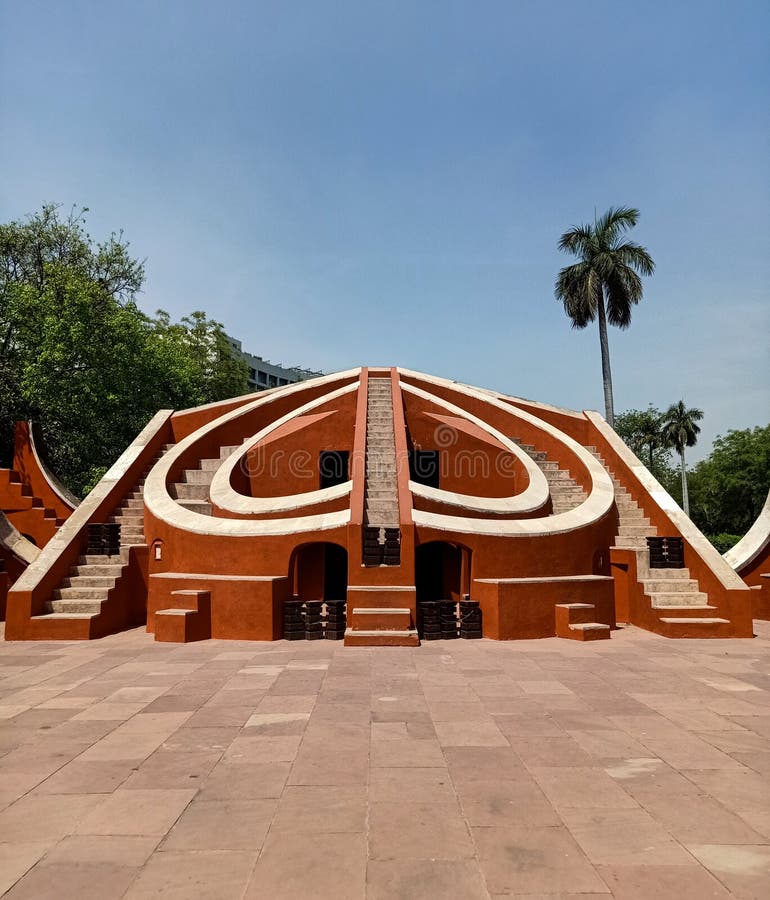 Jantar Mantar is located in the modern city of New Delhi Jantar Mantar literally means instruments for measuring the harmony