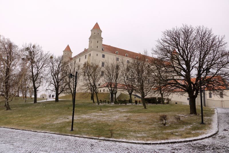 Hrad v Bratislavě - Slovensko v zimě