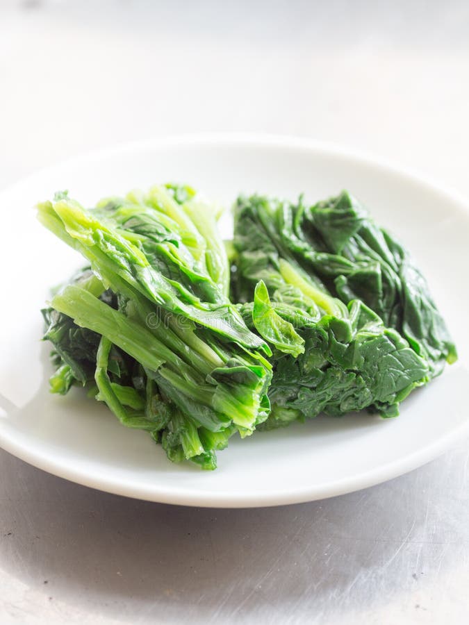 Japanese Cuisine, Boiled Spinach Stock Image - Image of japan, healthy