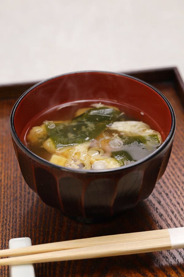 Tofu and Wakame Seaweed Miso Soup