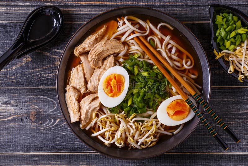 Japanese ramen soup with chicken, egg, chives and sprout. royalty free stock images Japanese ramen soup with chicken, egg, chives and sprout. royalty free stock images