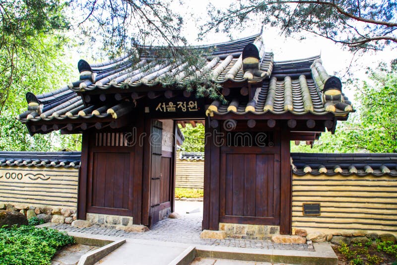 Japanese style wooden gate stock image. Image of building 180887357