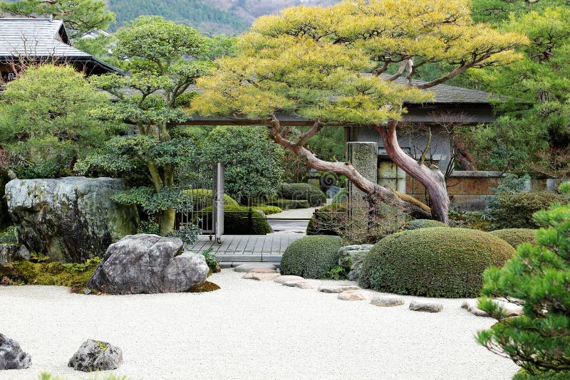 japanese rock gardens