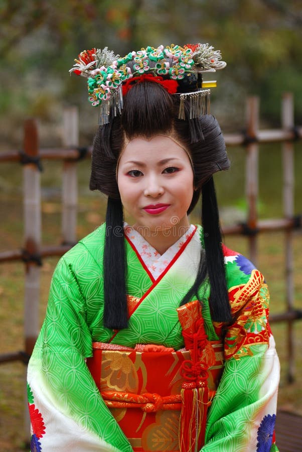 Japanische Laternen an Einem Tempel Stockfoto - Bild von japanisch ...