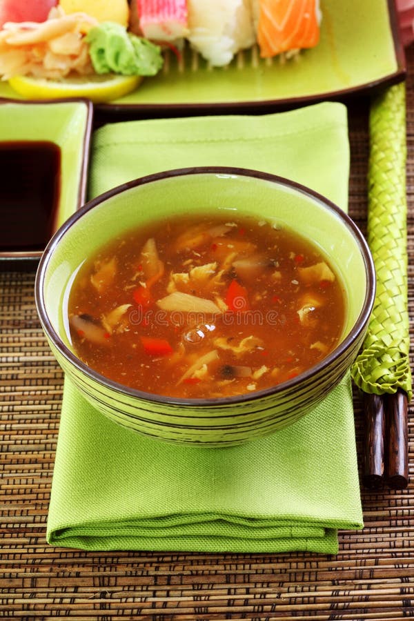 Japanische süße saure Suppe stockbild