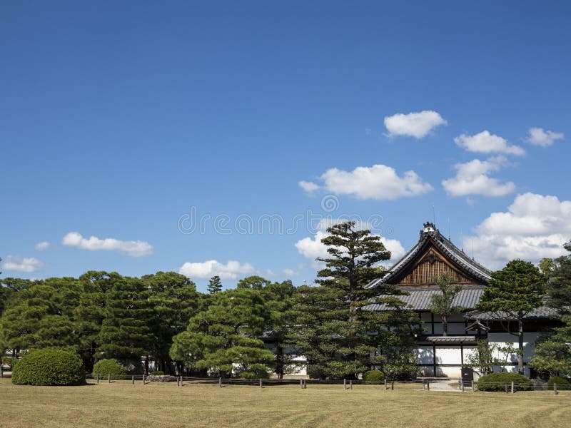Jardin de château de Nijo-jo à Kyoto