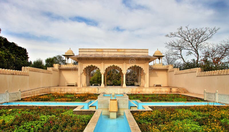 Jardin de Mughal d'Indien photographie stock Jardin de Mughal d'Indien photographie stock