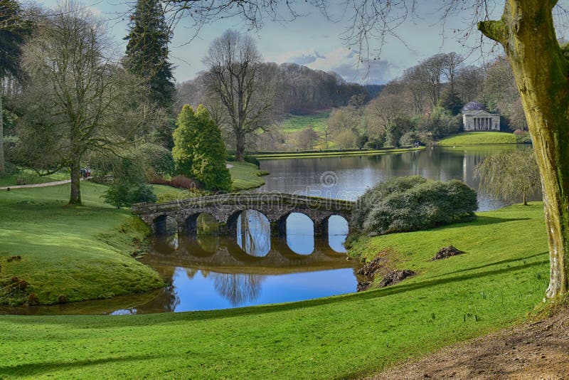 Jardín Inglés De La Casa De Campo En Stourhead Imagen de archivo