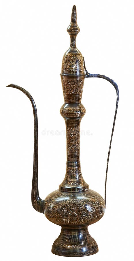 Jarro tallado oriental antiguo aislado imagen de archivo libre de regalías Jarro tallado oriental antiguo aislado imagen de archivo libre de regalías