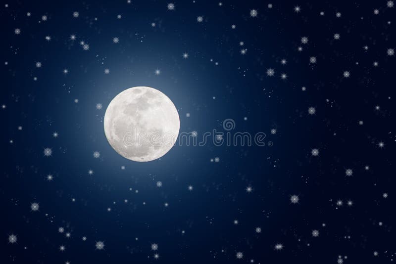 Jaskrawe księżyc w pełni i migotania gwiazdy w zmroku - błękitny nocne niebo obraz royalty free Jaskrawe księżyc w pełni i migotania gwiazdy w zmroku - błękitny nocne niebo obraz royalty free