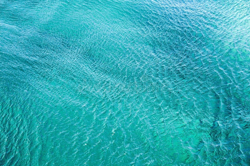 Jasny Adriatycki wody morskiej tło