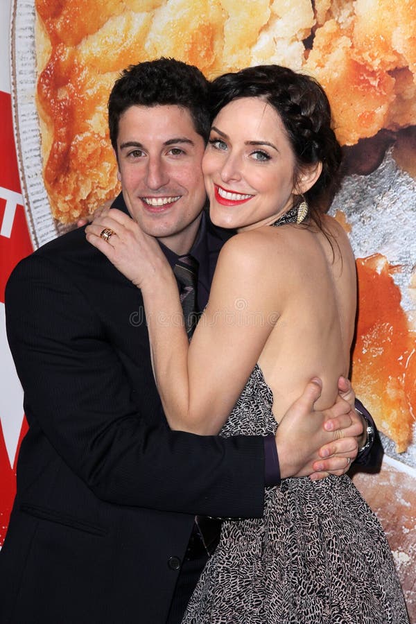 Jason Biggs, Jenny Mollen at the American Reunion Los Angeles Premiere, Chinese Theater, Hollywood, CA 03-19-12