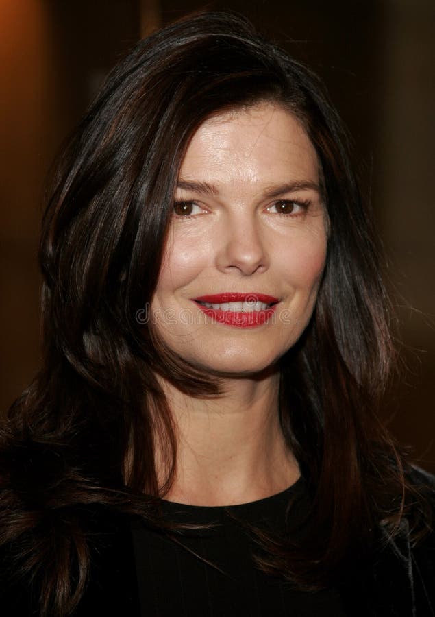 Pictures jeanne tripplehorn Whatever Happened