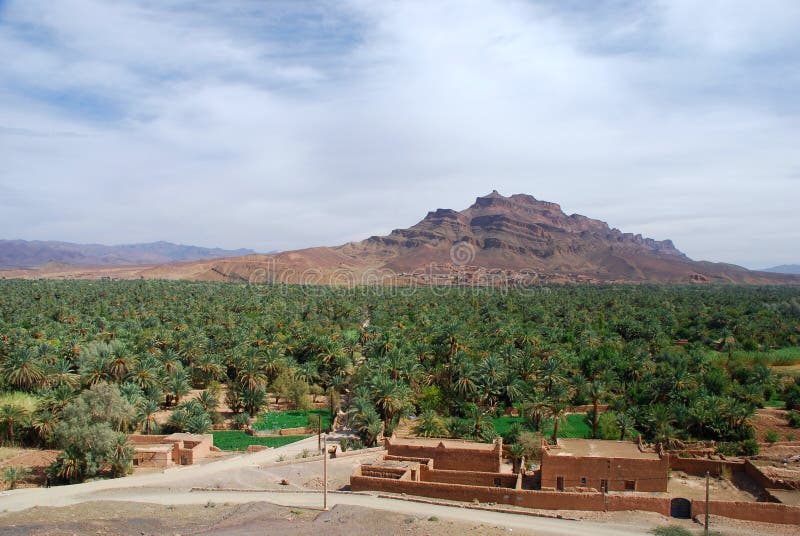 Agdz je mesto v juhozápadnom Maroku, v Atlas.