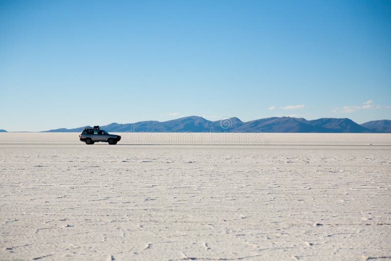 Jeep on Salar de Uyuni, Bolivia