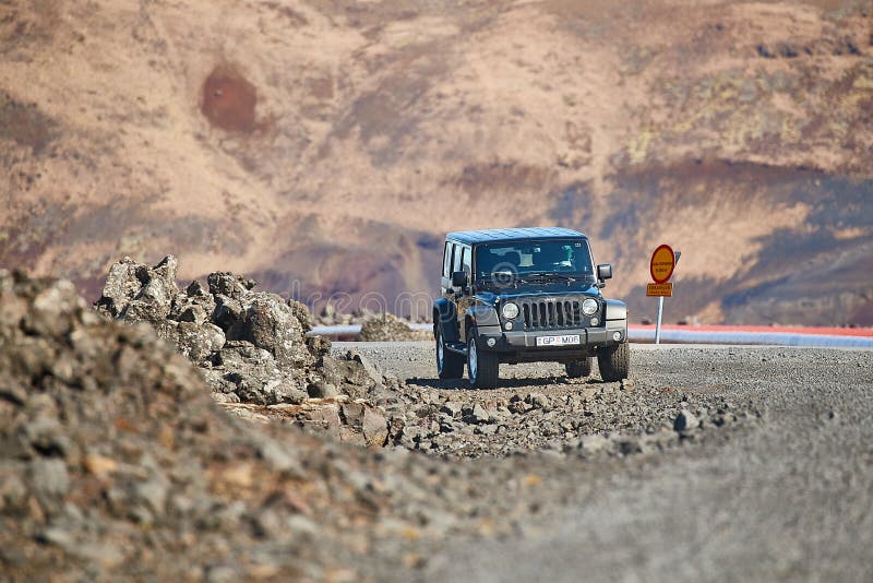 Jeep Wrangler on Icelandic Terrain Editorial Stock Image - Image of  countryside, roadtrip: 144338914