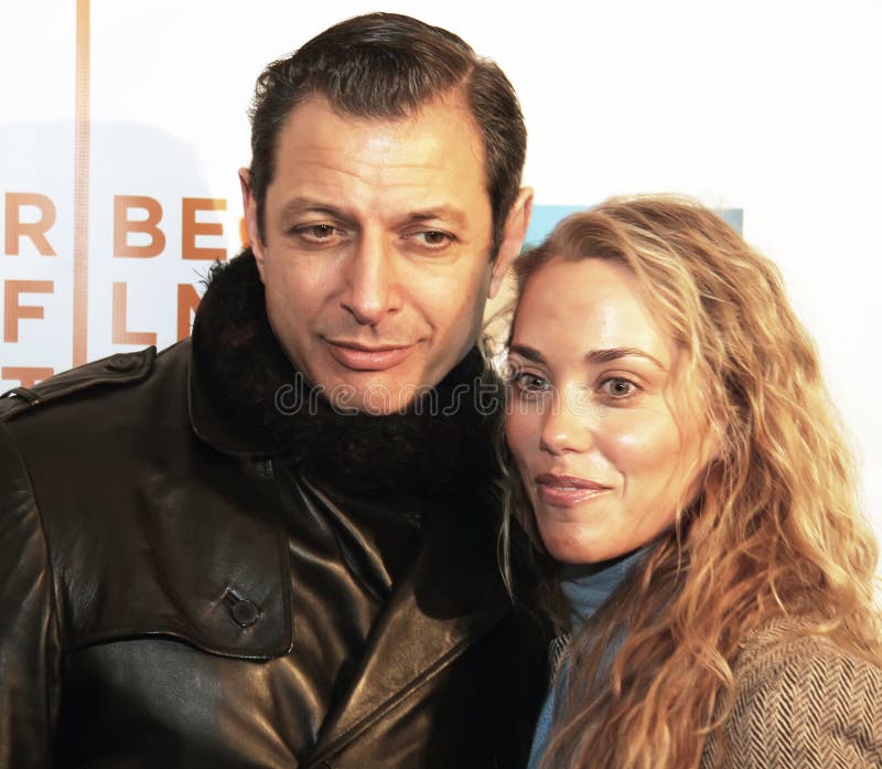 Suave actor Jeff Goldblum and gorgeous and actress/dancer Elizabeth Berkley arrive on the red carpet for the premiere of Thanks to Roy London, at the Regal Battery Park theater in New York City for the 4th annual Tribeca Film Festival; April 24, 2005. Suave actor Jeff Goldblum and gorgeous and actress/dancer Elizabeth Berkley arrive on the red carpet for the premiere of Thanks to Roy London, at the Regal Battery Park theater in New York City for the 4th annual Tribeca Film Festival; April 24, 2005.